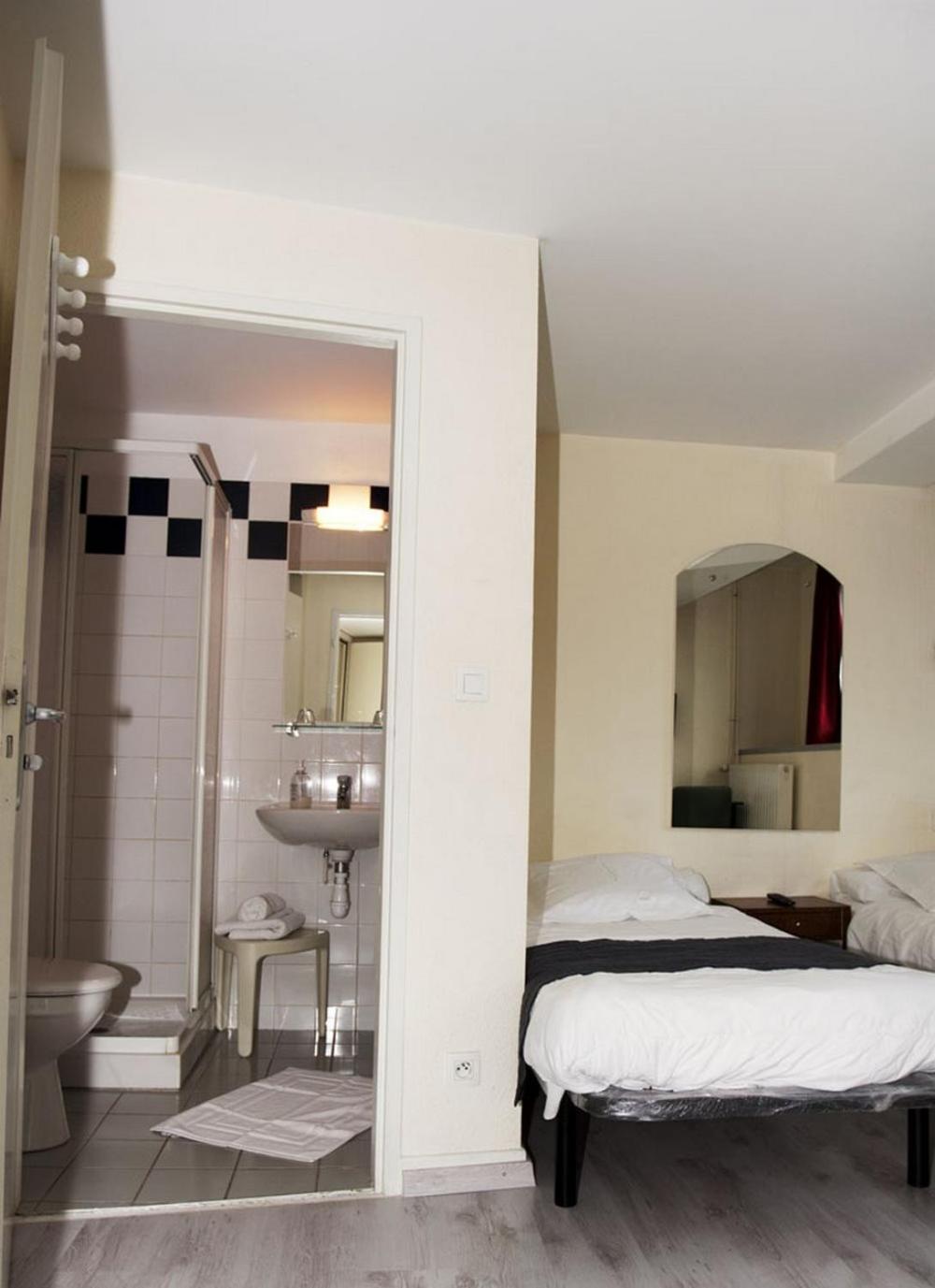 Acacias Apparts Hotel Plombières-les-Bains Zimmer foto