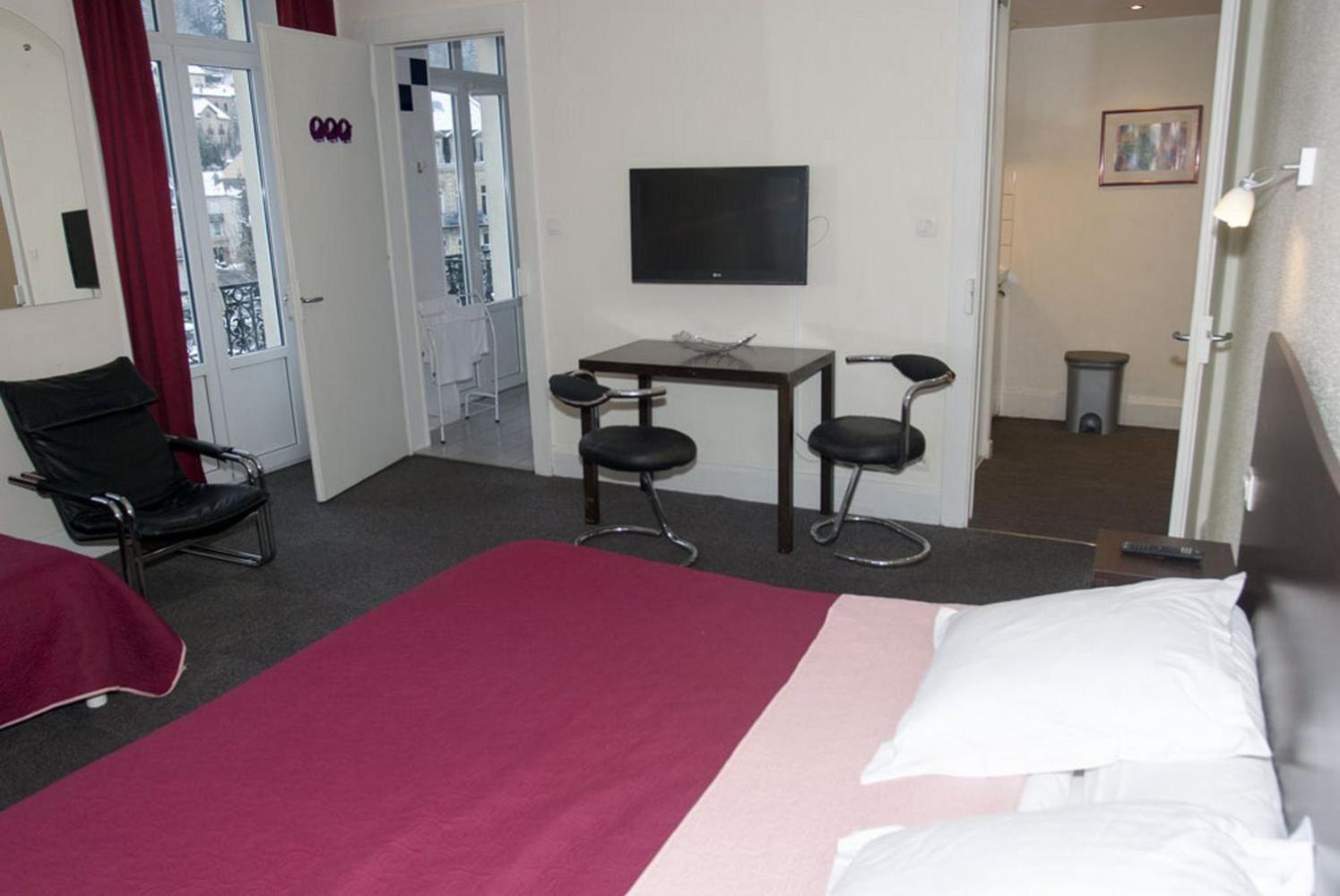 Acacias Apparts Hotel Plombières-les-Bains Zimmer foto